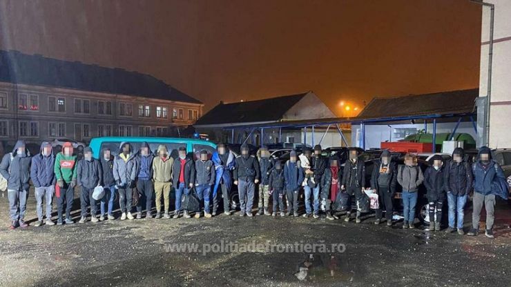 Zeci de migranți reținuți în județul Satu Mare