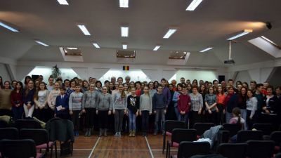 Peste 60 de elevi olimpici careieni şi profesorii îndrumători, premiaţi de Primărie