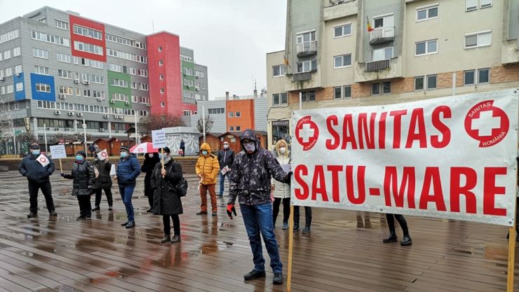 Federaţia Sanitas a ieșit la protest în centrul municipiului Satu Mare