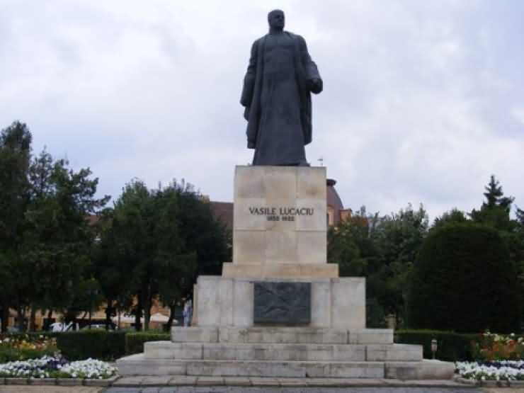 Statuia Vasile Lucaciu va fi reabilitată
