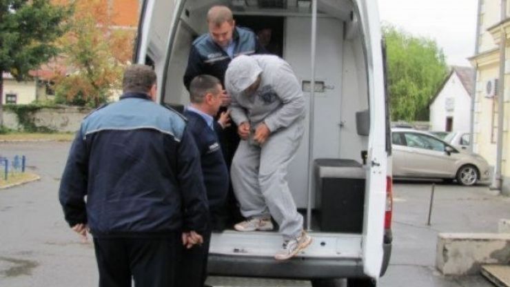 Un bărbat din Constanța a furat bunurile unui oșan din Trip