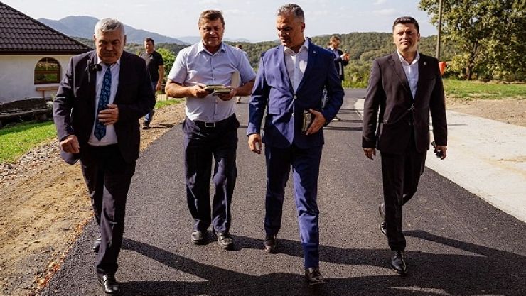 Drum modernizat între Turț și Cămărzana. Adrian Cozma: ”Investim în turismul sătmărean. Am făcut încă un pas important pentru a dezvolta această zonă pitorească”